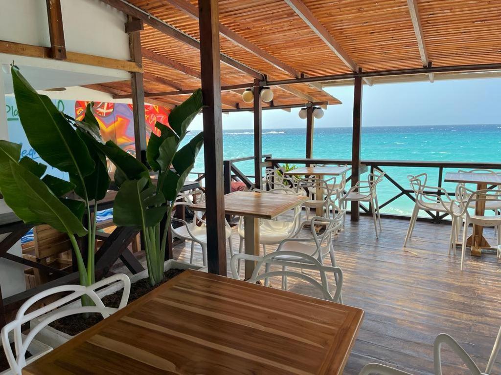 Отель Playa Surf Бару Экстерьер фото